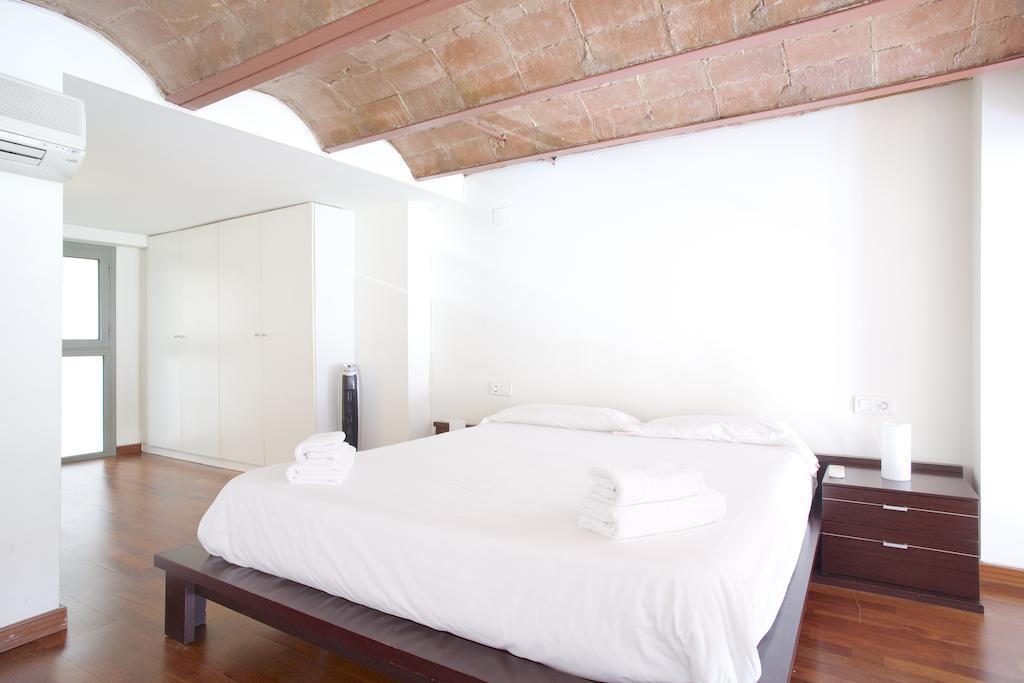 Letsgo Paseo De Gracia Apartment Barcelona Exterior photo